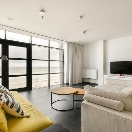 Appartement Met Frontaal Zeezicht In 布罗门代尔 外观 照片