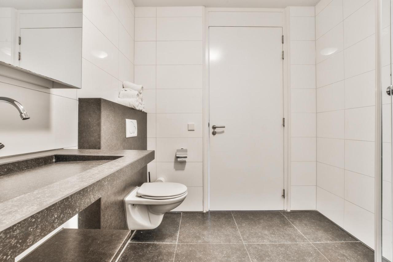 Appartement Met Frontaal Zeezicht In 布罗门代尔 外观 照片