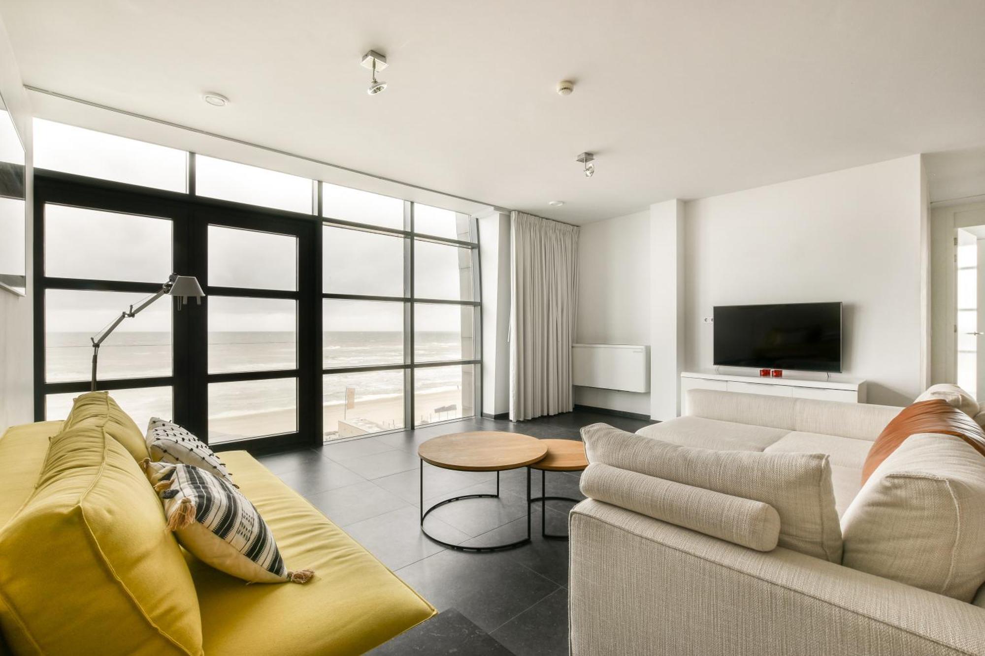 Appartement Met Frontaal Zeezicht In 布罗门代尔 外观 照片