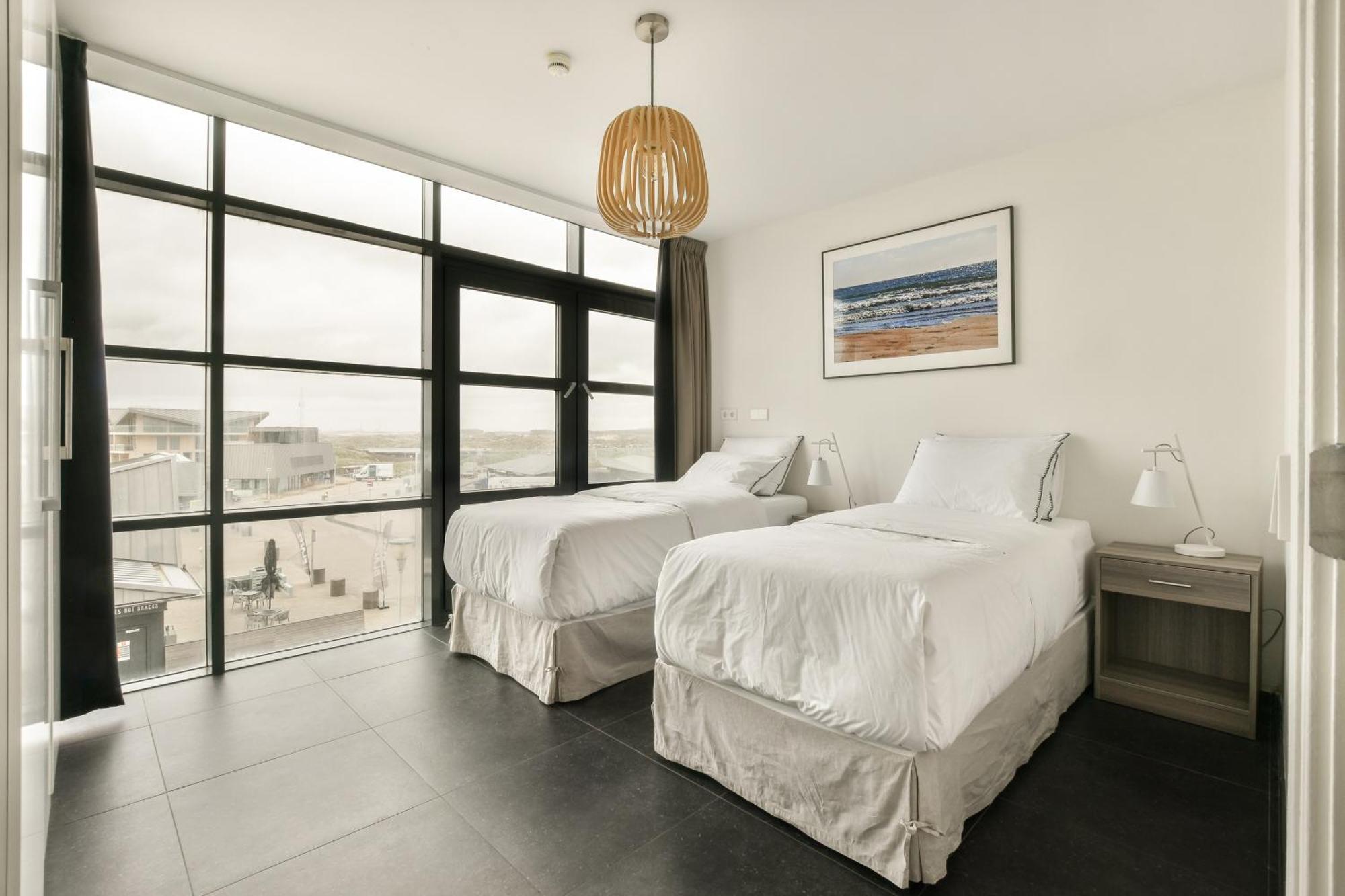 Appartement Met Frontaal Zeezicht In 布罗门代尔 外观 照片