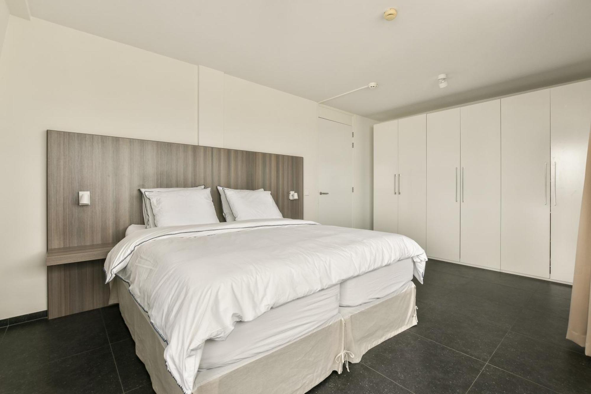 Appartement Met Frontaal Zeezicht In 布罗门代尔 外观 照片