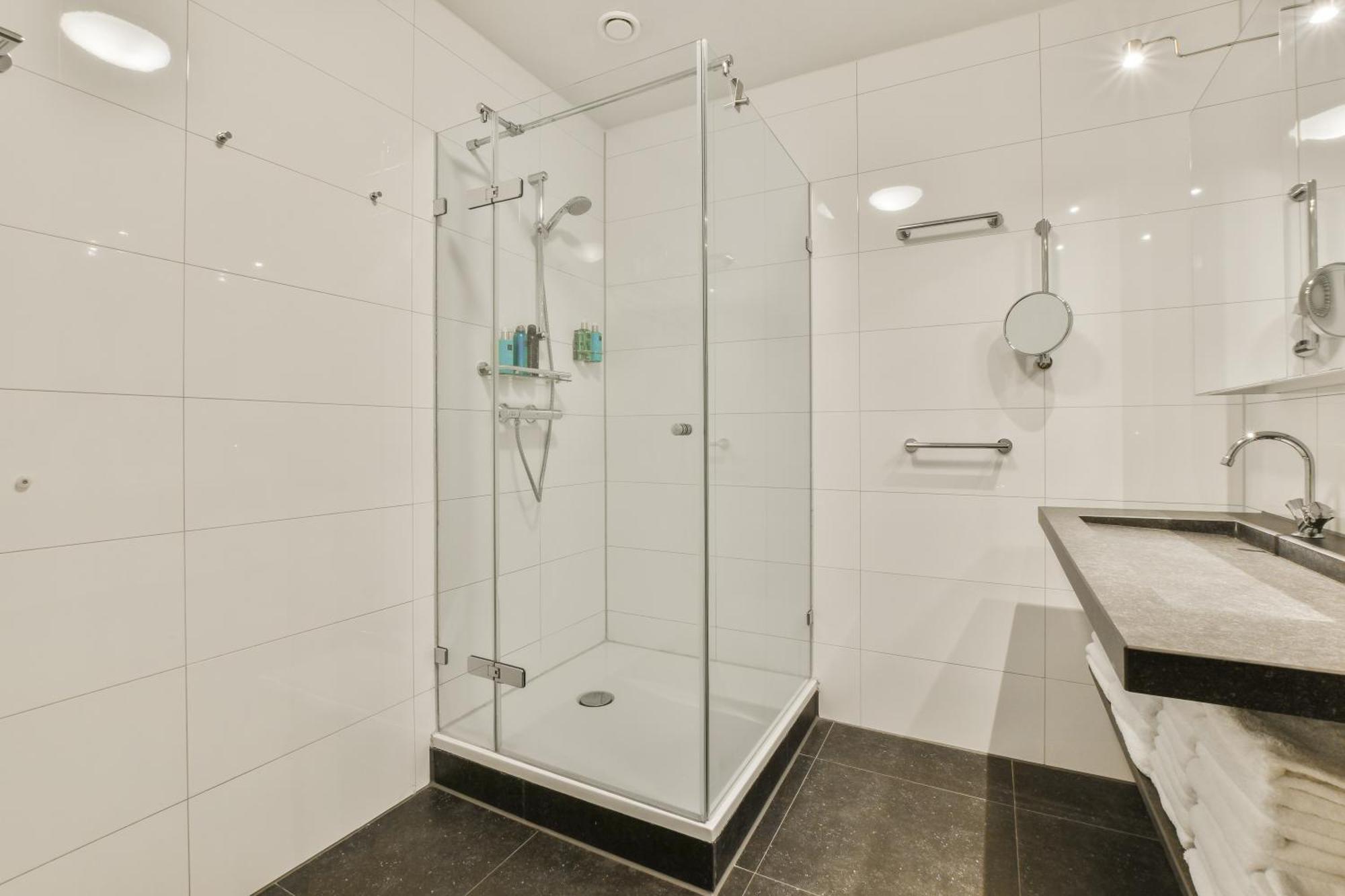 Appartement Met Frontaal Zeezicht In 布罗门代尔 外观 照片