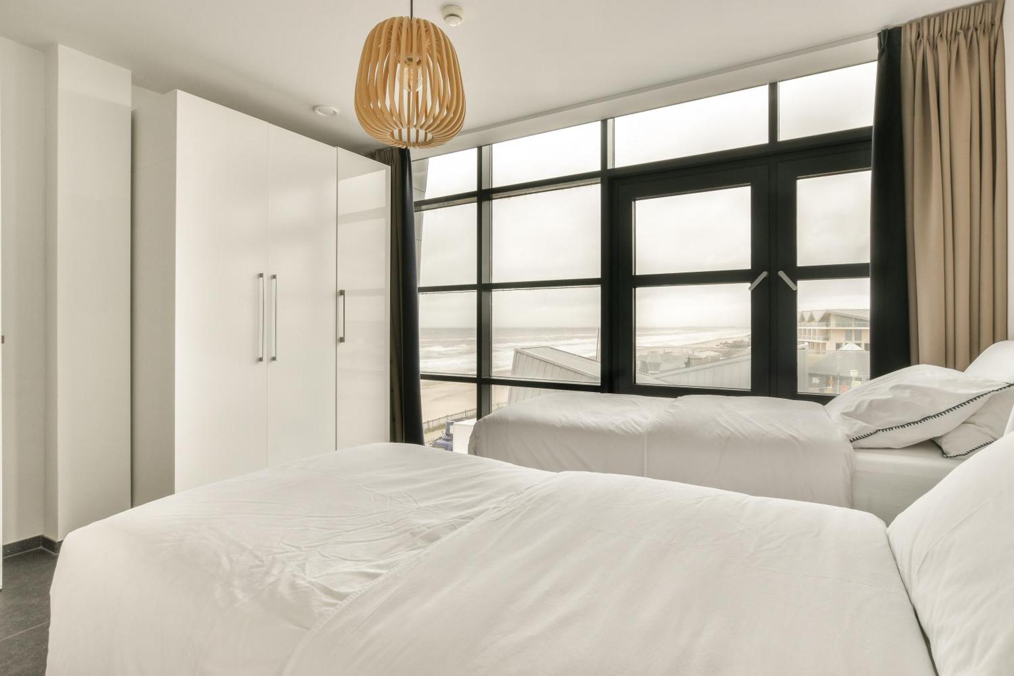 Appartement Met Frontaal Zeezicht In 布罗门代尔 外观 照片